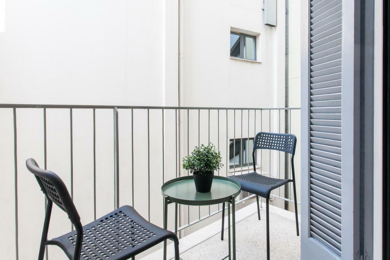 Modern Antique Private Rooms Near To Acropolis Museum And Metro Station Athén Kültér fotó