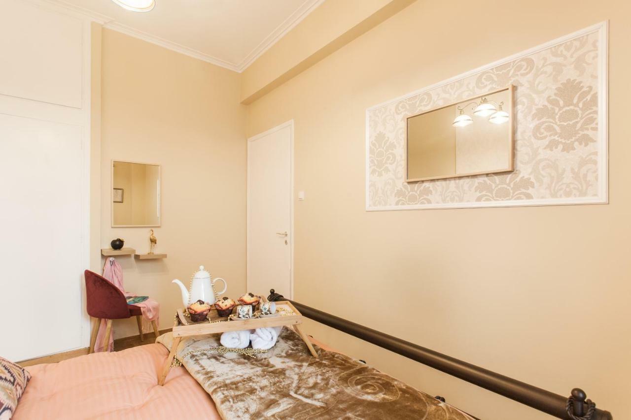 Modern Antique Private Rooms Near To Acropolis Museum And Metro Station Athén Kültér fotó