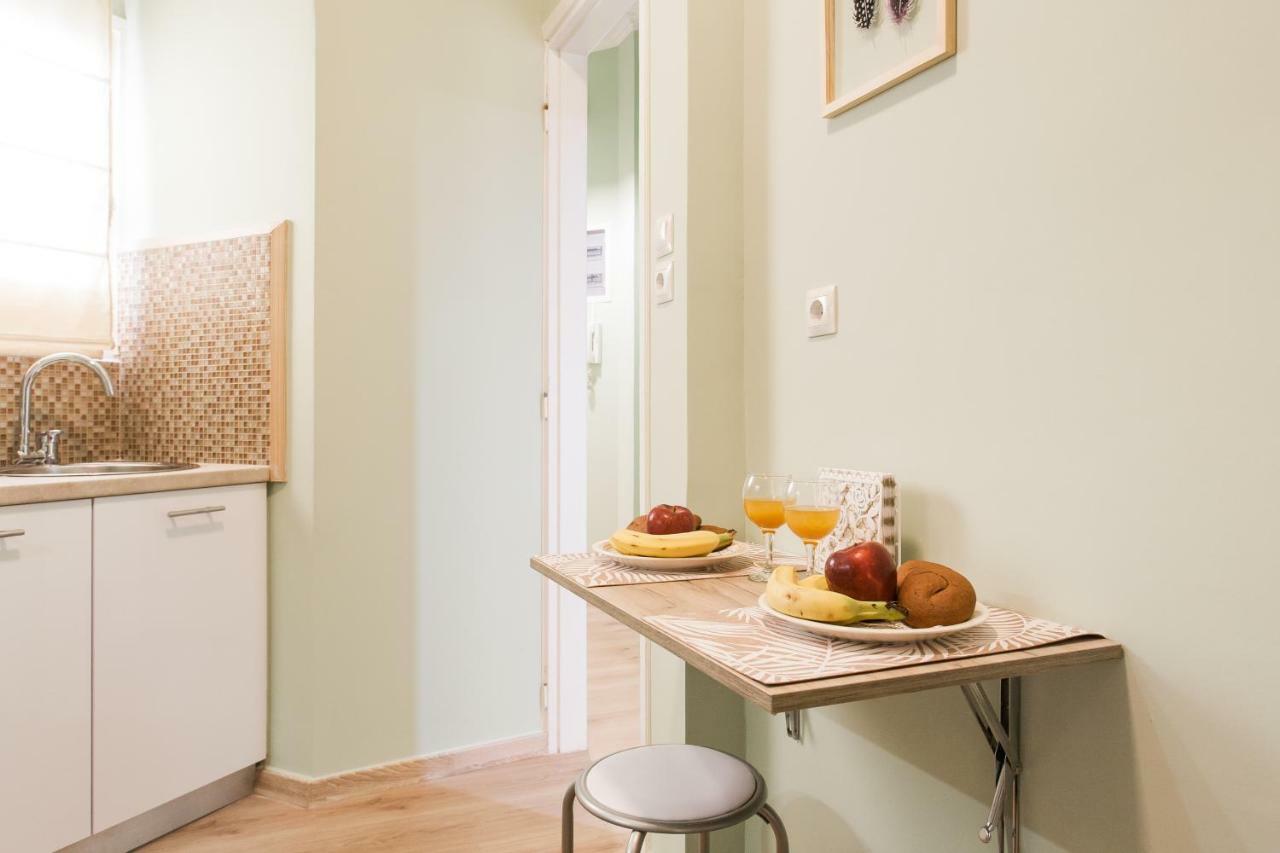 Modern Antique Private Rooms Near To Acropolis Museum And Metro Station Athén Kültér fotó